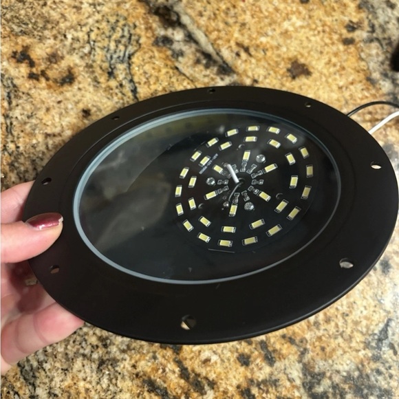 RV/Trailer/Toy Hauler 7in Exterior round Flood Light - LED, 12V 18W - Picture 7 of 10